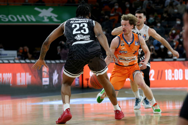 实现了资深 实现了资深