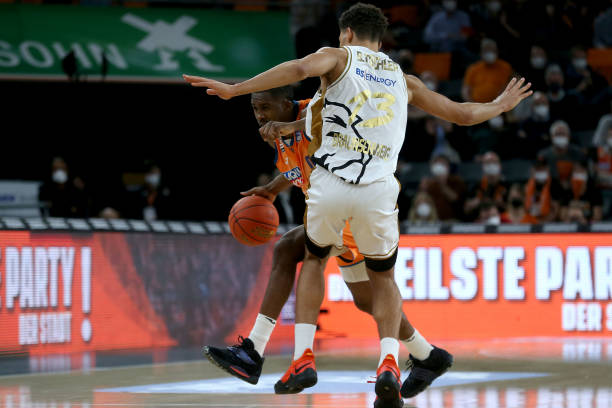 场焦点之战 场焦点之战