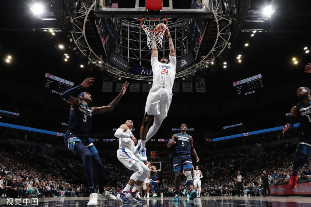 让球迷们看 让球迷们看